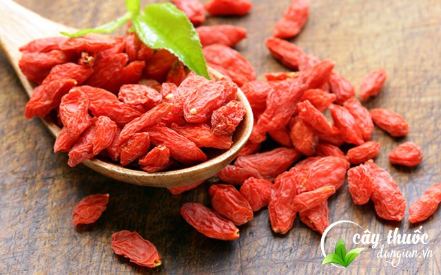 ngam-cau-ky-tu-va-nhan-sam