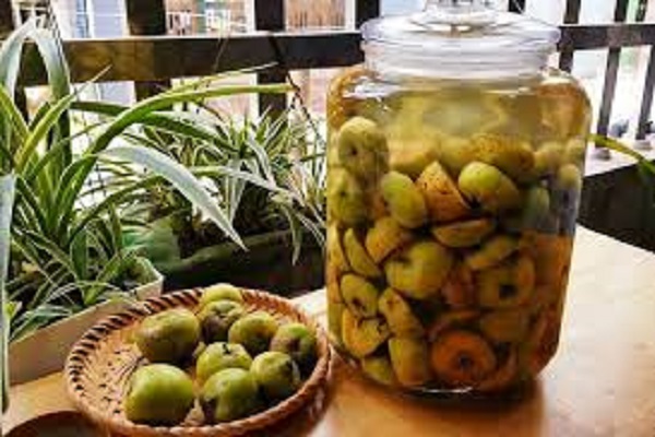 Táo mèo và rượu ngâm táo mèo được biết đến có nhiều công dụng tốt cho sức khỏe