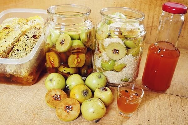 Lưu ý nên mua rượu táo mèo, táo mèo tại các cơ sở có uy tín để đảm bảo chất lượng của sản phẩm