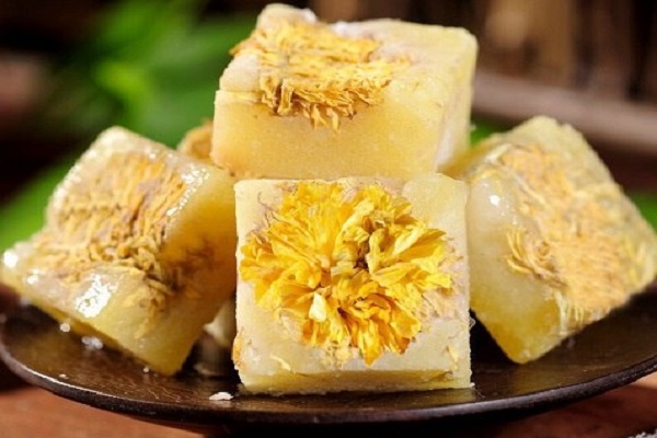 Trà hoa cúc đường phèn là một thức uống tốt cho sức khỏe