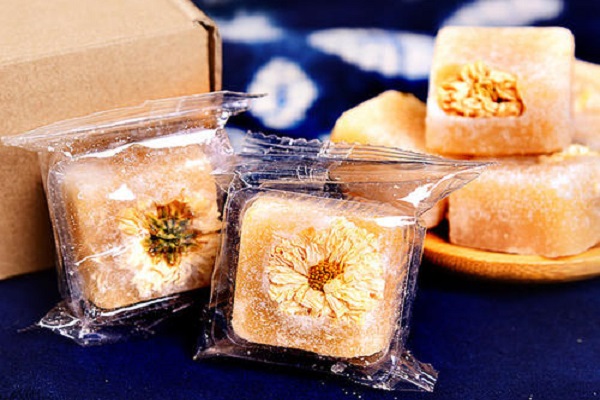 Nên lựa chọn mua trà hoa cúc tại địa chỉ có uy tín để đảm bảo chất lượng