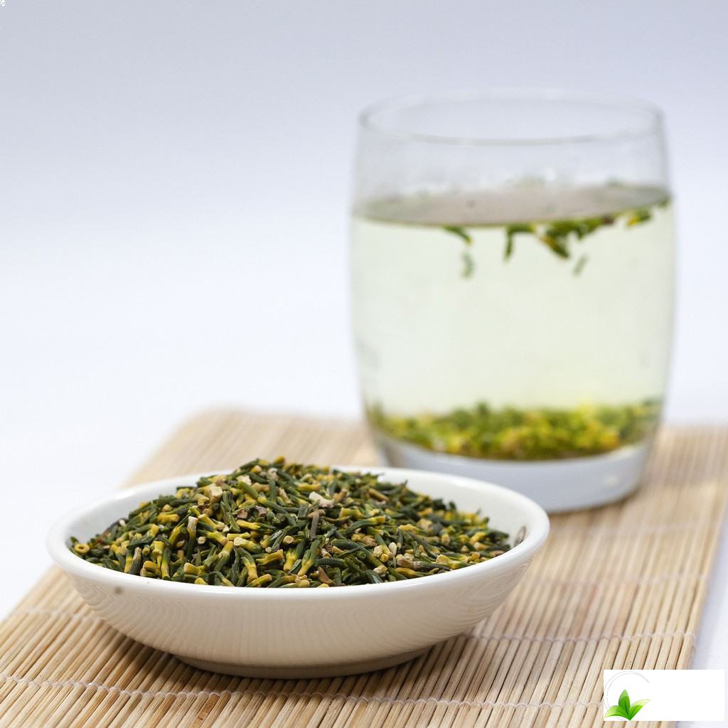 Uống trà tâm sen có tốt không?